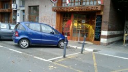 Pintadas en el Batzoki de Abendaño-Gasteiz EAJ-PNV