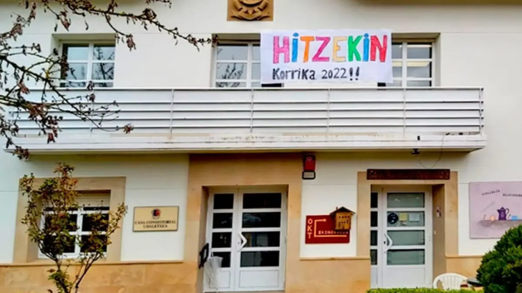 EAJ-PNVk Barrundiako Eskola Txikiko jantokiko obrak gelditu izana salatu du
