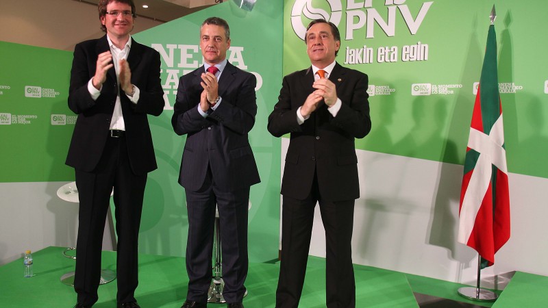 Encuentro con la sociedad en Gasteiz