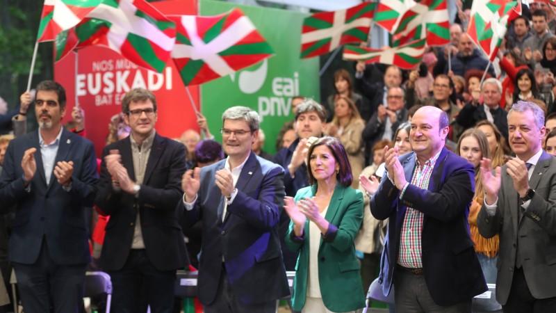 Mitin Bilbao. Kanpaina amaiera. Izaskun Bilbao Barandica, Iñigo Urkullu, Andoni Ortuzar