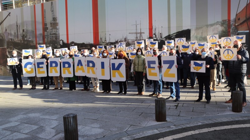 Entzunez Eraiki - Bilbao