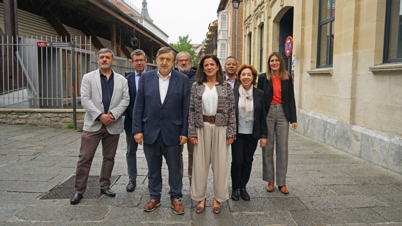 Beatriz Artolazabalek Gasteiz hiri digitala izateko estrategia aurkeztu du
