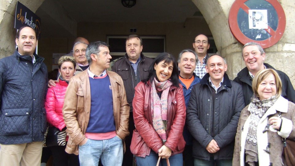 EAJ PNV ARABA en la feria de San Martin en Kanpezu