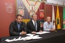 Joseba Fernández, ezkerrean, Guardia-Arabako Errioxako presidentea