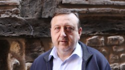 Suso insta a que el pretendido cambio de actitud de Alfonso Alonso llegue a Araba y a Vitoria-Gasteiz, donde ejerce una oposición del ‘no por el no‘